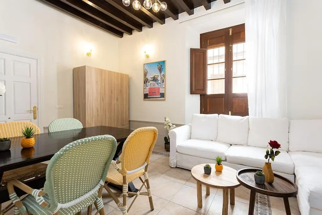 1. Casa De Alma. Apartment In Historic House Malaga