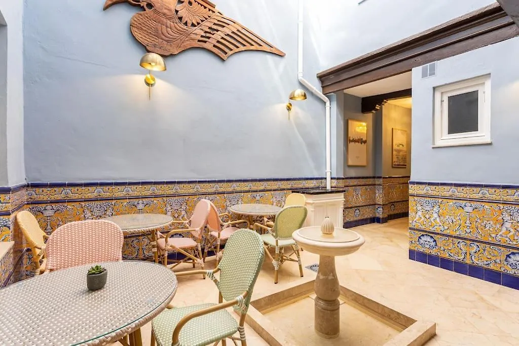 1. Casa De Alma. Apartment In Historic House Málaga